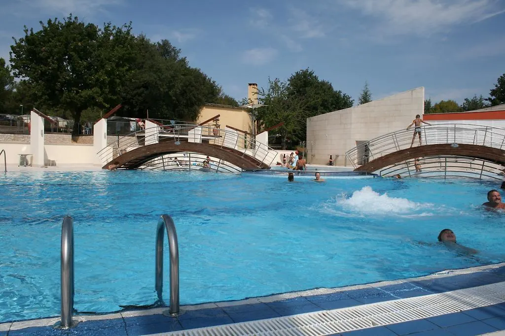 Easyatent Bungalow Tent Vestar Hotel Rovinj Holiday park